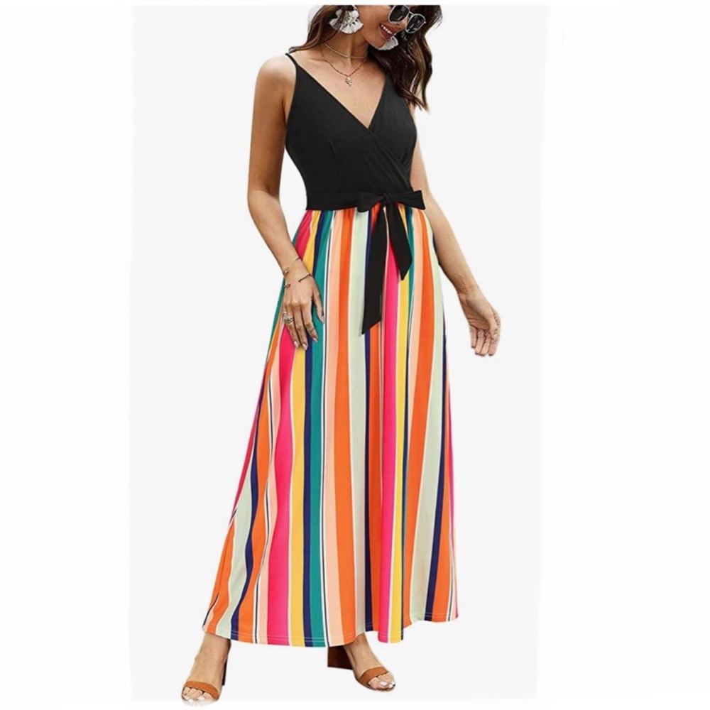 Deep V Neck Floral Adjustable Spaghetti Strap Beach Maxi Dress Medium NWT